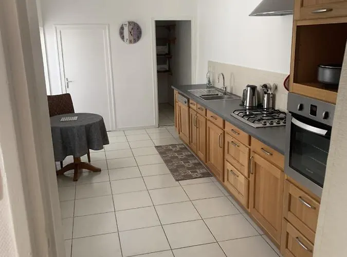 Au Plaisir D Etape- Touristique